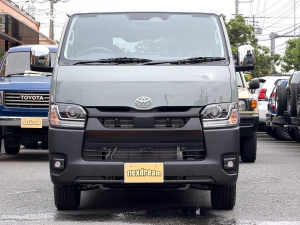 ハイエースバンキャンプ　アウトドア　レジャー 車中泊