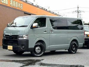 ハイエースバンキャンプ　アウトドア　レジャー 車中泊