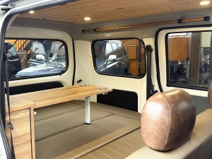 タウンエース新車コンプリート　MONOBOX