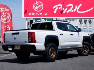 トライトン新車　トライトン　BlackEdition