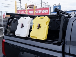 トライトン三菱ピックアップトラック　トライトン