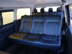 ハイエースワゴン新車：ハイエースワゴン