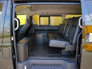 ハイエースワゴン新車：ハイエースワゴン