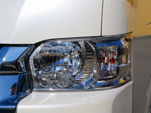 ハイエースワゴン新車：ハイエースワゴン２ＷＤ