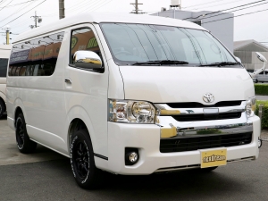 ハイエースワゴン車中泊　ピクニック　ベッドキット