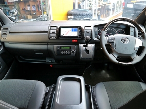 ハイエースバン新車　ハイエースバン　４ＷＤ　即納車
