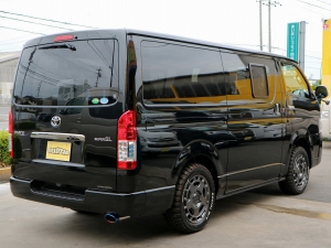 ハイエースバン新車　ハイエースバン　４ＷＤ　即納車