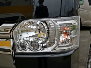 ハイエースバン新車　ハイエースバン　４ＷＤ　即納車