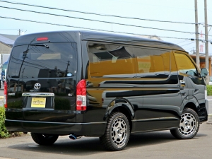 ハイエースワゴン車中泊　キャンプ仕様　アウトドア