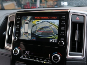ハイエースワゴン新車アウトレット東京モーターショー　ハイエース300系　新型