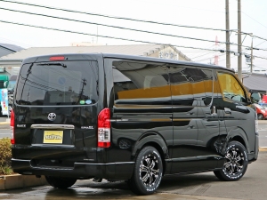 ハイエースバン新車　ハイエースバン　２ＷＤ　即納車