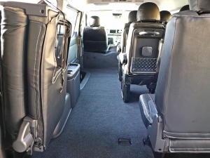 ハイエースワゴン１０人乗り　３ナンバー　カスタム新車
