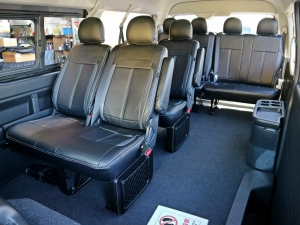 ハイエースワゴン新車コンプリート　ハイエースワゴン２ＷＤ