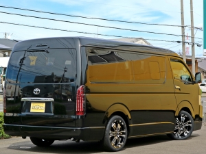 ハイエースワゴン新車コンプリート　ハイエースワゴン２ＷＤ