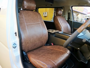 ハイエースワゴン新車コンプリート　ハイエースワゴン２ＷＤ
