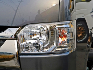 ハイエースバン特別仕様車ダークプライム2