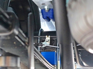 ハイエースバンバン　カスタム　ホイール　エアロ　新車