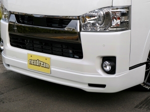 ハイエースバンバン　カスタム　ホイール　エアロ　新車