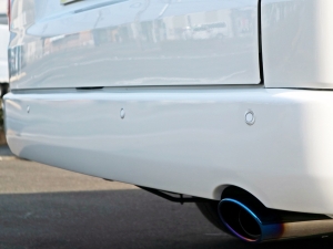 ハイエースワゴン内装架装　車中泊　ベッド　キャンピングカー