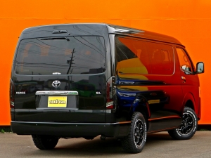 ハイエースワゴンワゴン　車中泊　ベッド　キャンピングカー