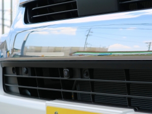 ハイエースバンスパロン　4WD　ディーゼル　パールホワイト