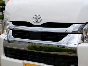 ハイエースワゴンキャンプ　車中泊　アウトドア　レジャー　内装架装