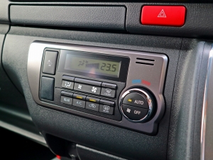 ハイエースバン 安全装備追加 特別仕様車