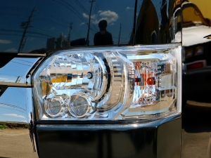 ハイエースバン特別仕様車ダークプライム2