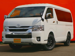 ハイエースワゴンキャンプ　車中泊　アウトドア　レジャー　内装架装