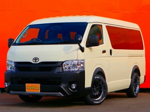 ハイエースワゴンキャンプ　車中泊　アウトドア　レジャー　内装架装