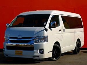 ハイエースワゴンキャンプ　車中泊　アウトドア　レジャー　内装架装