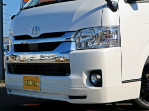 ハイエースワゴンキャンプ　車中泊　アウトドア　レジャー　内装架装