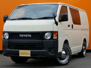 ハイエースバン新車アウトレットキャンプ　車中泊　アウトドア　レジャー　内装架装