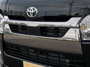 ハイエースバンキャンプ　車中泊　アウトドア　レジャー　内装架装