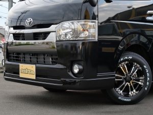 ハイエースバンキャンプ　車中泊　アウトドア　レジャー　内装架装