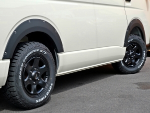 ハイエースワゴンキャンプ　車中泊　アウトドア　レジャー　内装架装