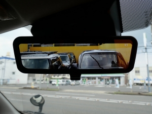 ハイエースワゴンキャンプ　車中泊　アウトドア　レジャー　内装架装