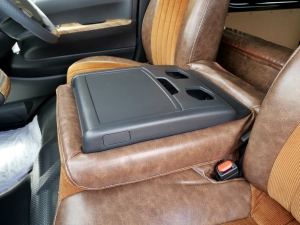 ハイエースバンDX　4WD　ディーゼル　丸目