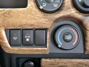 ハイエースバンDX　4WD　ディーゼル　丸目