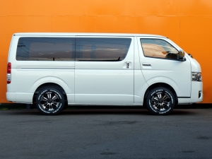 ハイエースバン一部改良後 安全装備追加 特別仕様車