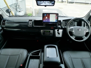 ハイエースＷ新車コンプリート　ハイエースワゴン２ＷＤ