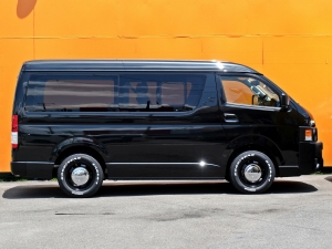 ハイエースワゴン新車コンプリート　ハイエースワゴン２ＷＤ
