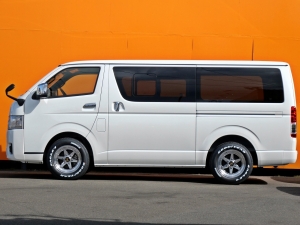 ハイエースバン一部改良後 安全装備追加 特別仕様車