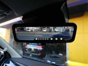 ハイエースワゴンキャンプ　車中泊　アウトドア　レジャー　内装架装
