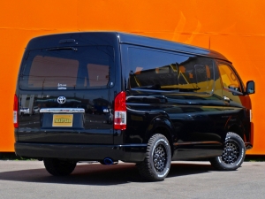 ハイエースワゴンキャンプ　車中泊　アウトドア　レジャー　内装架装