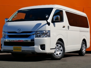 ハイエースワゴン新車アウトレット新車コンプリート　ハイエースワゴン２ＷＤ