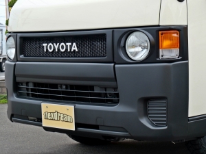 ハイエースバンDX　丸目換装FD-classic　車中泊　アウトドア