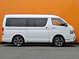 ハイエースバン車中泊　ベッドキット　アウトドア