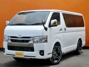 ハイエースバン新車一部改良後　ディーゼル四駆