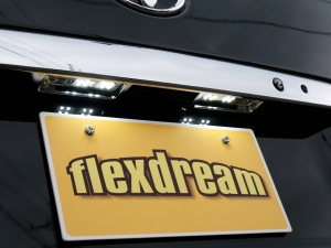 ハイエースワゴン新車コンプリート　ハイエースワゴン２ＷＤ